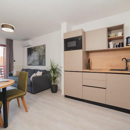 St. Martin'S Apartments Grkavescak Luaran gambar