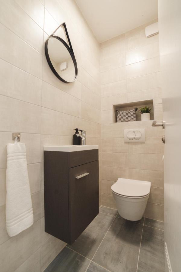 St. Martin'S Apartments Grkavescak Luaran gambar